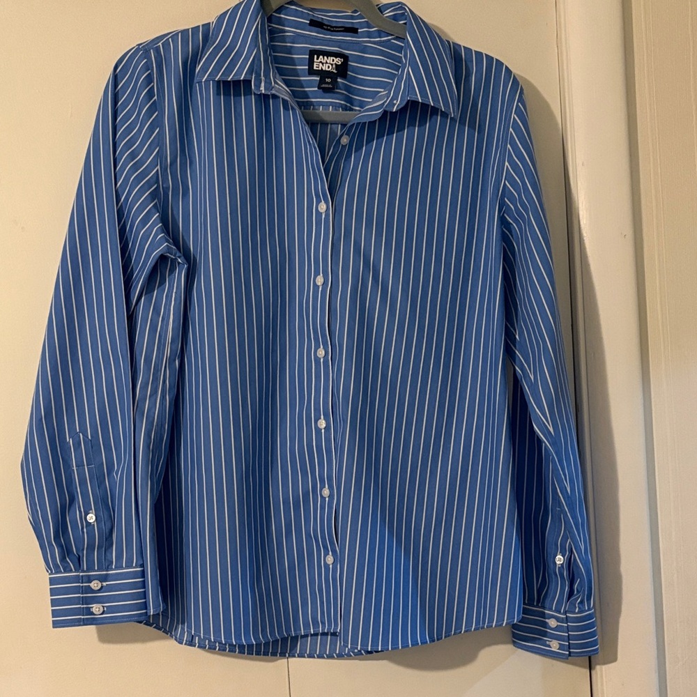 Lands' End, New, No Iton,Women’s Blue Pinstripe Button-Down Shirt